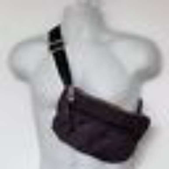 Lululemon Waist Bag Travel Sling Black Cross Body Chunky Metal Zip Front Pocket - Picture 3 of 9